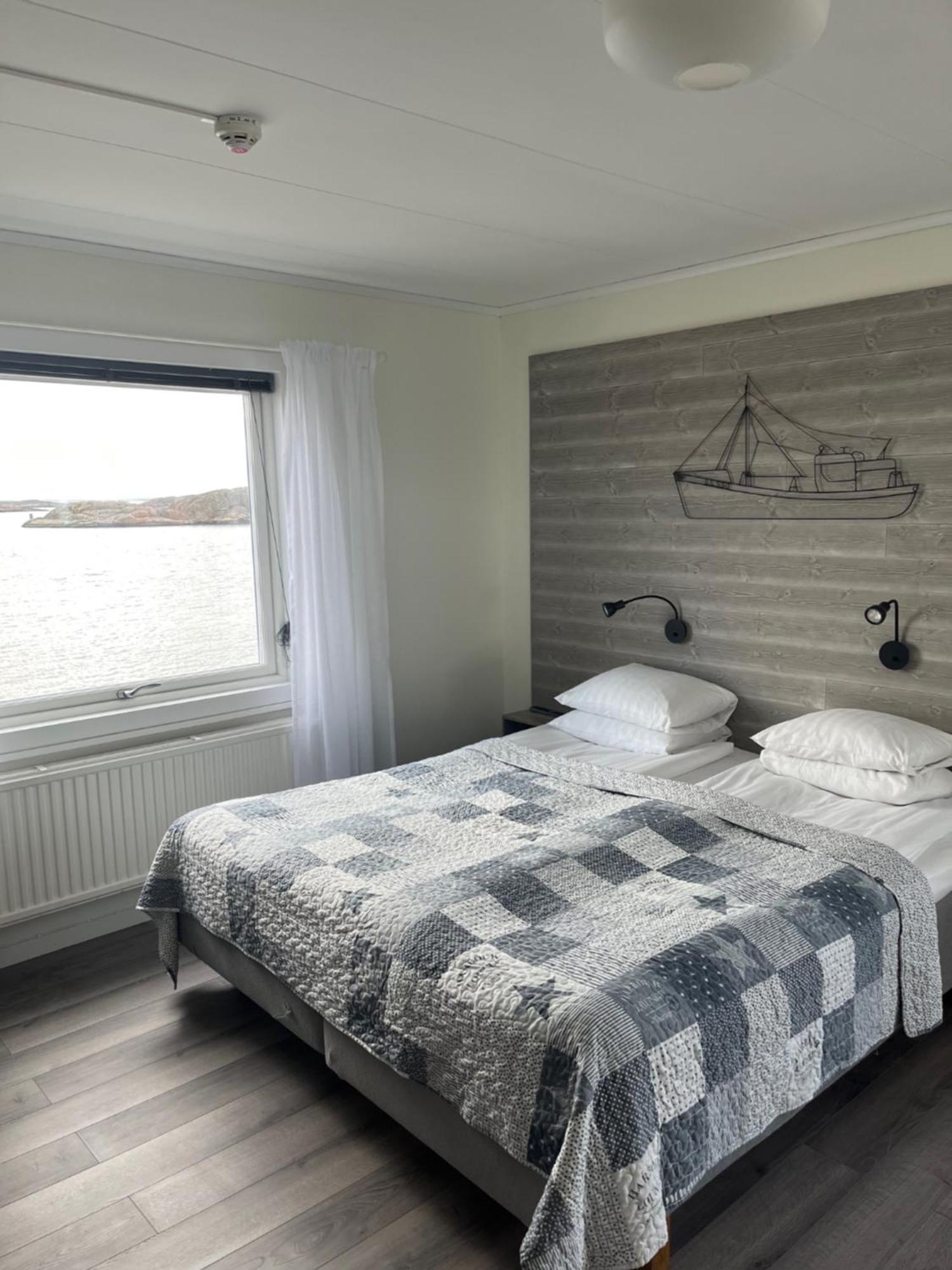Hotell Fisketangen Kungshamn Zewnętrze zdjęcie